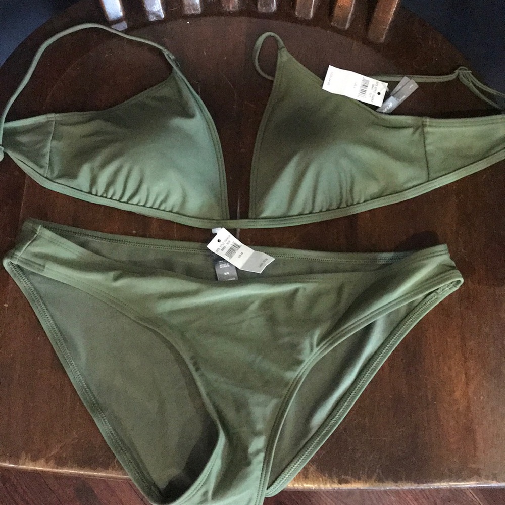 New with tags olive green bikini from aerie